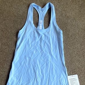 Lululemon Cool Racerback II size 4
